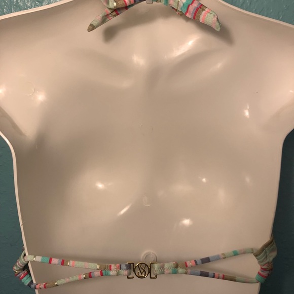 Victoria's Secret bathingsuit top 34B - Picture 6 of 7